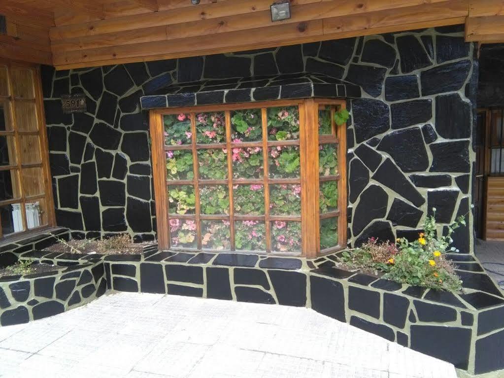Casa Departamento En El Bosque Apartamento Ushuaia Exterior foto